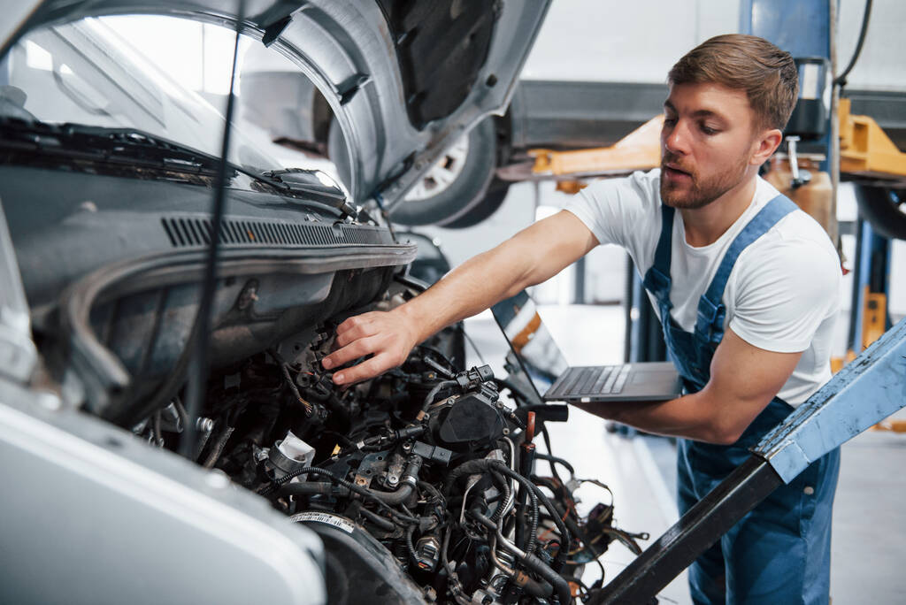 Service Auto de Calitate - Se lucreaza doar cu piese originale