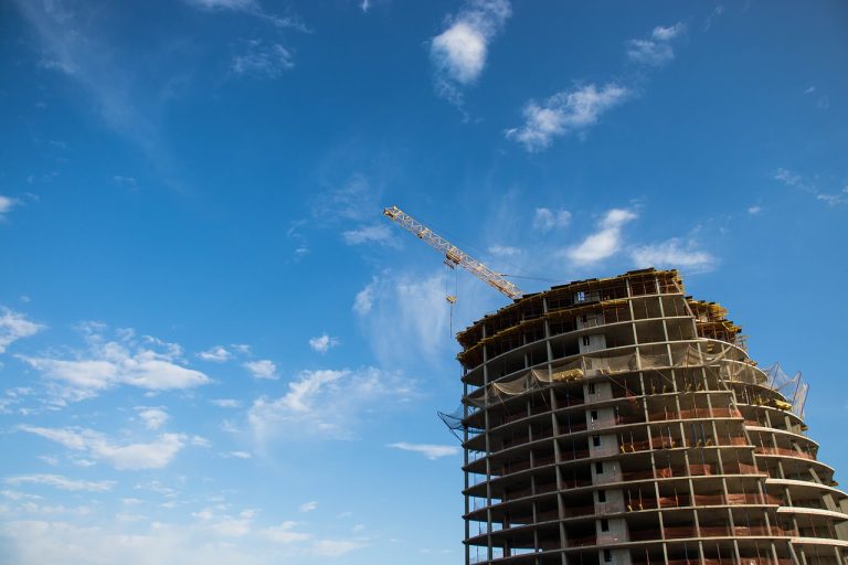 ce lustre se poarta in living