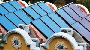 cate panouri solare trebuie pentru o casa