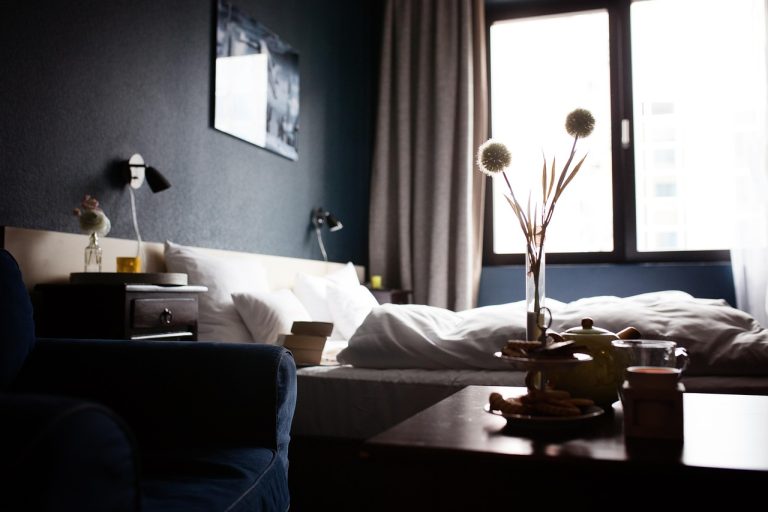 ce inseamna inchiriere in regim hotelier